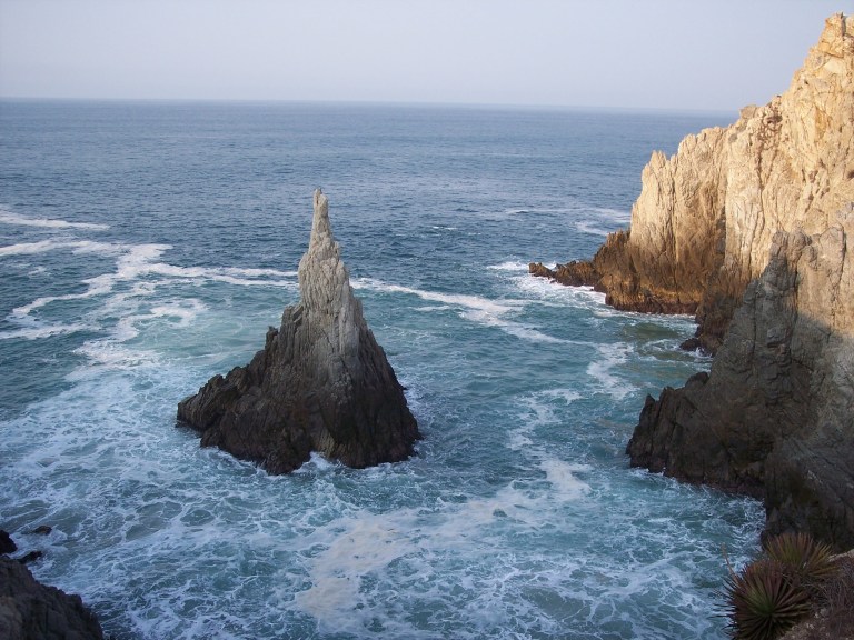 136415219_6954898dc6_o